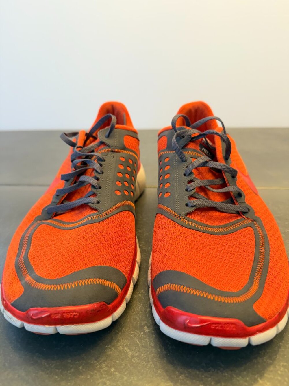 Nike Free 5.0 Running Shoes Men’s Size 12 Orange Gray 378930-991